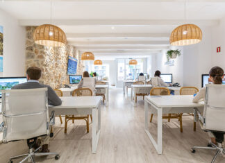 Living Blue Mallorca: Your Trusted Partner for Buying or Selling Property in Paradise office of Santa Maria