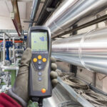 Electronic instrument for measuring temperature in a industry