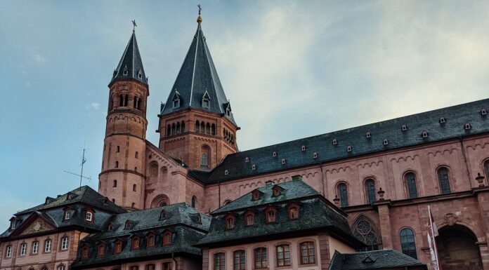 Why Historical Tourism Matters for Europe’s Economy Europe travel tourism