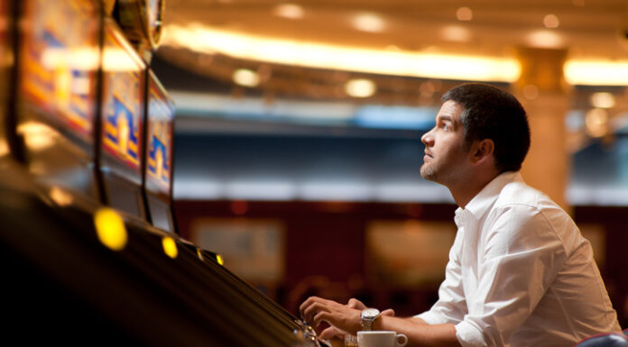 Strategies for Prolonging Slot Play on a Budget: Maximizing Entertainment Value at the Casino Casino slot machine player