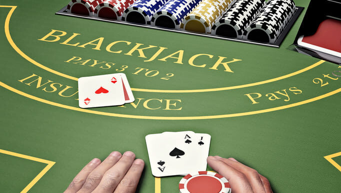 Mastering Blackjack: Comprehensive Guide to Rules, Strategies, and Advanced Tactics Blackjack casino Table