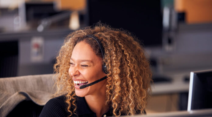 Creating a Feedback-Driven Culture for Call Center Agents iStock-1190167097 (1)