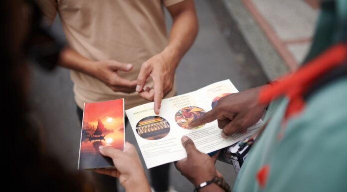 From Doorsteps to Dealmakers: How Leaflets Drive Local Business Success Leaflets