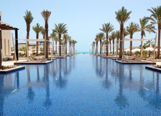 Saadiyat Beach Club