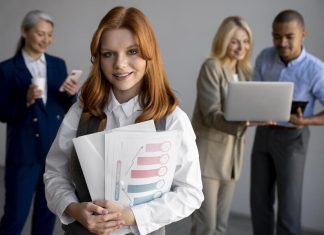 What it Takes to Be a Media Leader in the 21st Century Media Leadership in the Digital Age