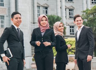 Navigating Malaysia’s Business Culture