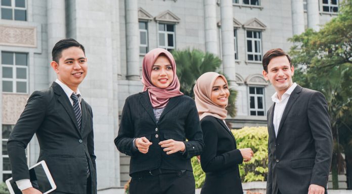 Navigating Malaysia’s Business Culture