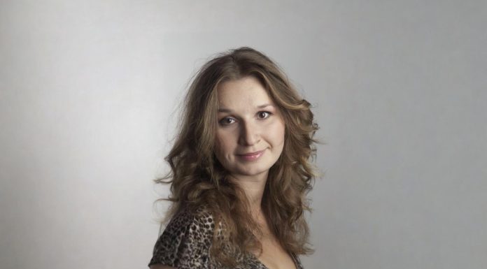 How Embedding ESG and Sustainability Shapes the Future of Fintech Olesya Dobryakhina