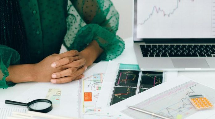 Trade Strategies for Successful Forex Trading