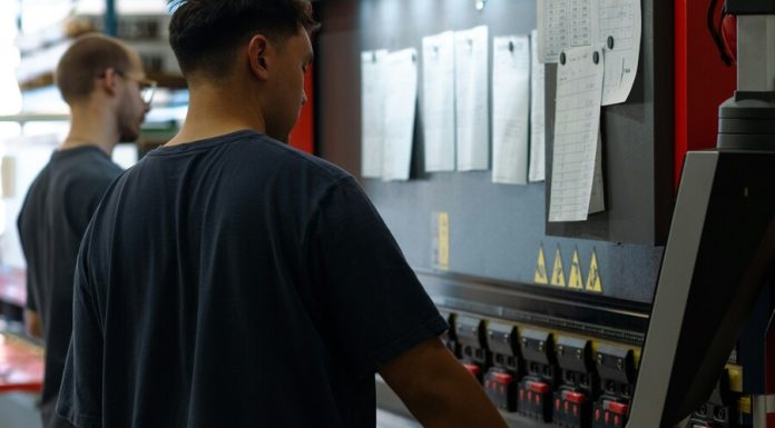 Boosting Efficiency and Accuracy in Process Manufacturing: Where to Focus First Metal manufacturing in the process