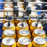 Can filling machine in the factory