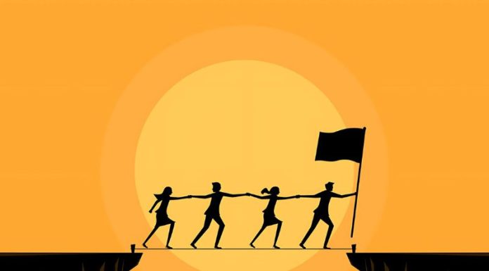 team-ladder with flag (1)