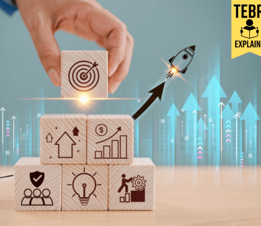 Rocket launch on wood cube, business investment and growth. Leadership creativity on new projects to wealth. Potential start-up progress concept. Big success idea, goal management, company strategy target