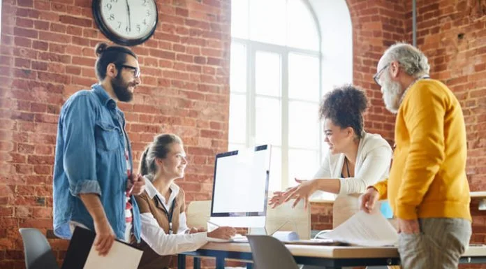 Full time employees working in the office