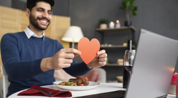 Meet Strangers Online