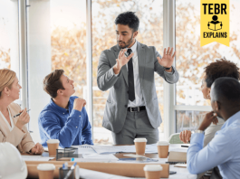 What is Thought Leadership and How to Use It for Business Growth Leader sharing ideas and insights to business partners. Thought leadership concept