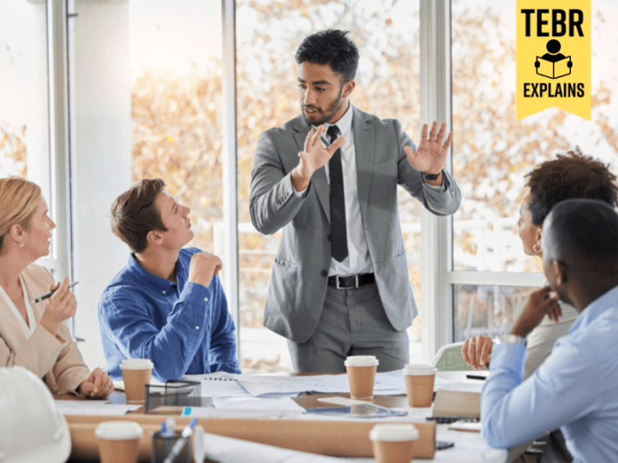 Leader sharing ideas and insights to business partners. Thought leadership concept