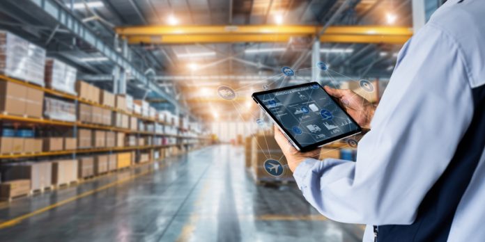 Why European SMEs Are Choosing Custom Manufacturing Software for Smart Factories