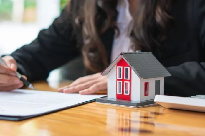 Selling My Property Fast: Smart Move or Mistake?