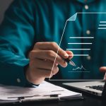 What is an Electronic Contract? A Comprehensive Guide (and How AI Contracting Software Helps) E-contract concept