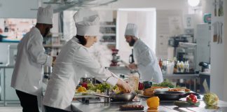 Inside the Kitchen of the Future – How CloudKitchens Is Reshaping Food Production Inside the Kitchen of the Future – How CloudKitchens Is Reshaping Food Production