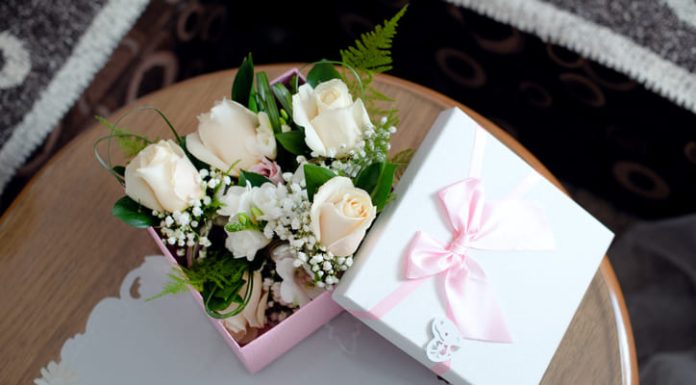 Floral Trends: Flower Box as a Universal Gift Flower Box as a Universal Gift