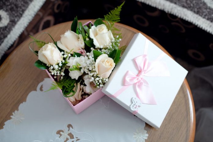 Flower Box as a Universal Gift