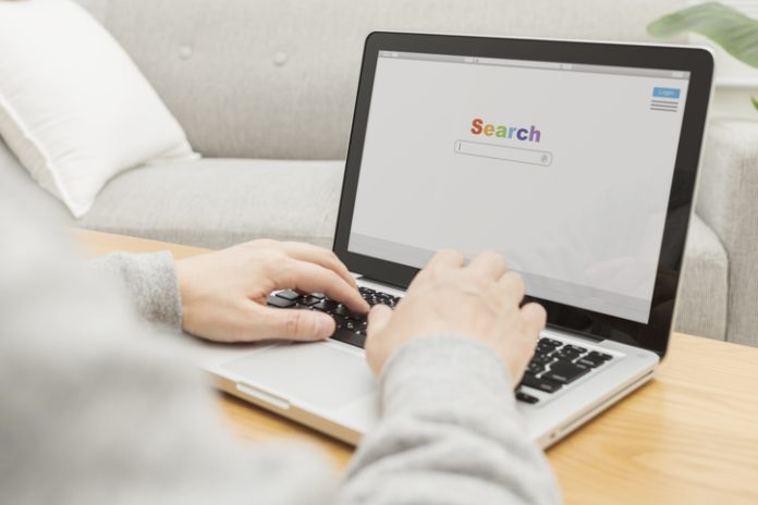 A man logs in to an internet site Browser vs Enterprise Browser