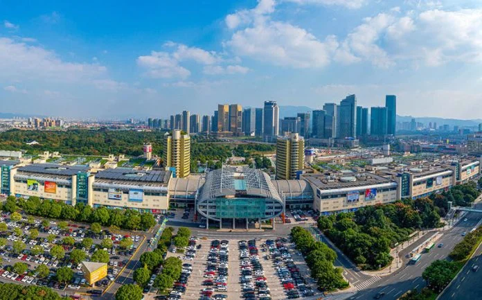 1841032264019423238_1280px Market, Logistics, and Digital Technology in Yiwu