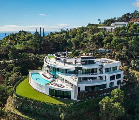 Luxury Lifestyle Awards Celebrates Smartmove Marbella’s Success in Exclusive Property Investment Luxury Lifestyle Awards Celebrates Smartmove Marbella’s Success in Exclusive Property Investment