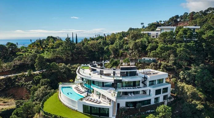 Luxury Lifestyle Awards Celebrates Smartmove Marbella’s Success in Exclusive Property Investment Luxury Lifestyle Awards Celebrates Smartmove Marbella’s Success in Exclusive Property Investment