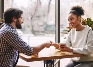 Couple during the first date
