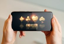 From Licensing to Payouts: Key Factors That Define a Reliable Online Casino in Malaysia Malaysia - smartphone with playing cards