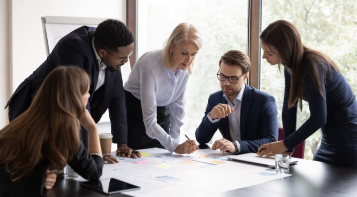 Early Warning Signs of Corporate Insolvency – What HM Advisory Recommends Early Warning Signs of Corporate Insolvency – What HM Advisory Recommends