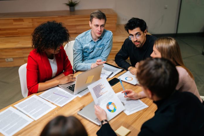 iStock-1500567569 (1) How Data-Driven Insights Are Redefining Employee Engagement