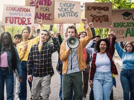 Students fighting for freedom speech