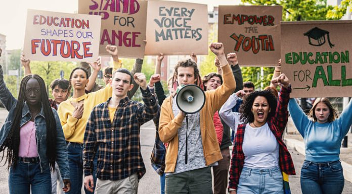 Why Threats to Academic Freedom are Growing – And How Universities Can Respond to Intimidation Students fighting for freedom speech
