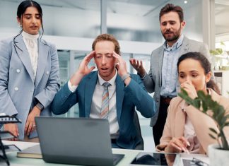 Crisis management in digital age