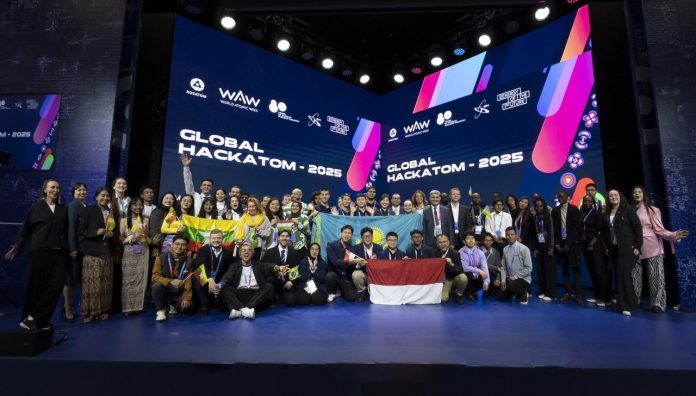 Image 1 youth-led Nuclear Initiatives at the globe hackhAtom