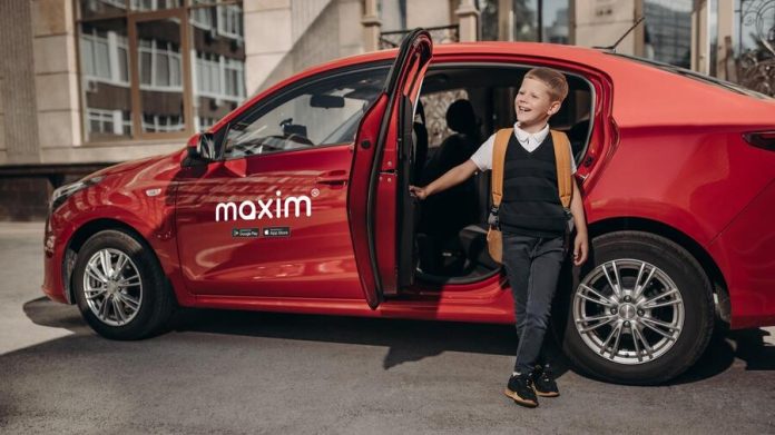 Maxim Taxi (2) Taxi Maxim