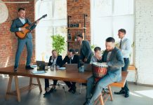 What Can the Boardroom Learn from the Musician? Musicians having fun while others are working