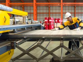 Lift Tables for Ergonomic and Safe Material Handling in UK Industries