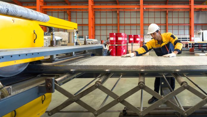 Lift Tables for Ergonomic and Safe Material Handling in UK Industries