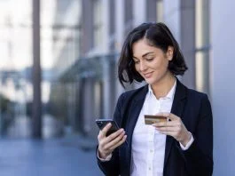 What European Fintech Can Teach the Global Payments Industry About Speed European Fintech - outside using credit card