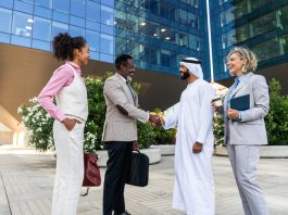 What Investors Look for Before Entering the Dubai Property Market – Luxbridge Realty Dubai Property Markets investors