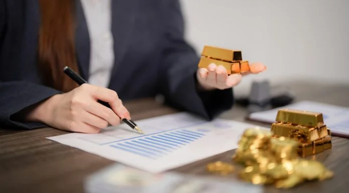 Gold in the Modern Portfolio: Why Business Leaders Are Rethinking Precious Metals Business Leaders Are Rethinking Precious Metals