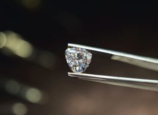 lab grown diamond stone