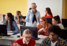 students learning about computer and vocational education at the university
