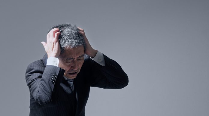 The Collapse of Unhappiness in Middle Age: New Evidence and Challenges for Well-being The Collapse of Unhappiness in Middle Age: New Evidence and Challenges for Well-being