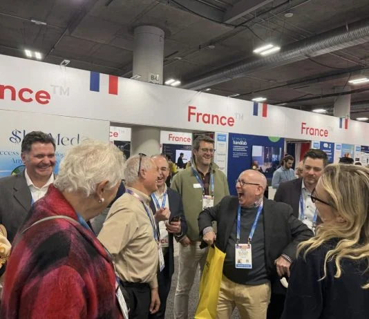 The TRIUM Alumni group visited the French Pavilion as part of their “Tech Safari”. France brought over 50 startups to CES. (1)